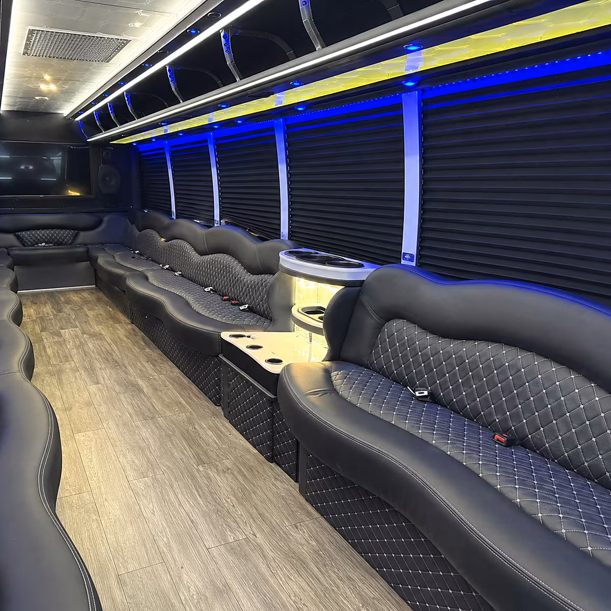arcadia bus rentals